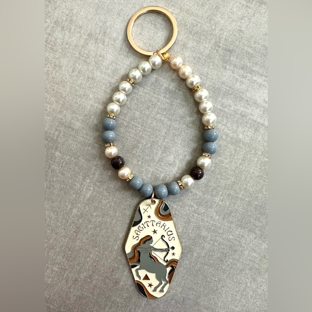 Zodiac Keychain - Picture 5 of 14